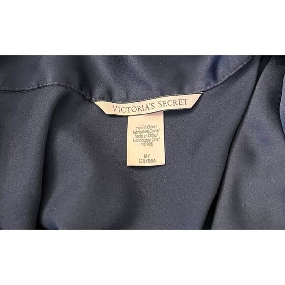 Victoria's Secret Ladies Medium Short Sleeve Navy Blue Satin Sleep Lounge Romper - Picture 4 of 6